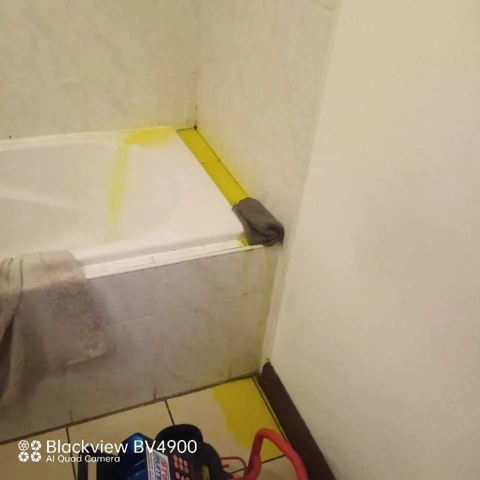 Recherche de fuites avec fluorescéine